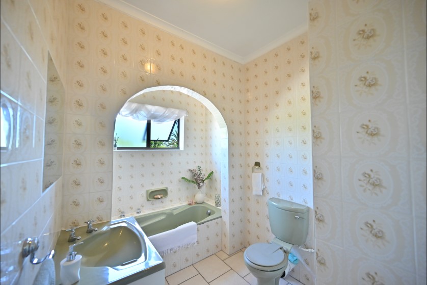 5 Bedroom Property for Sale in Flamingo Vlei Western Cape